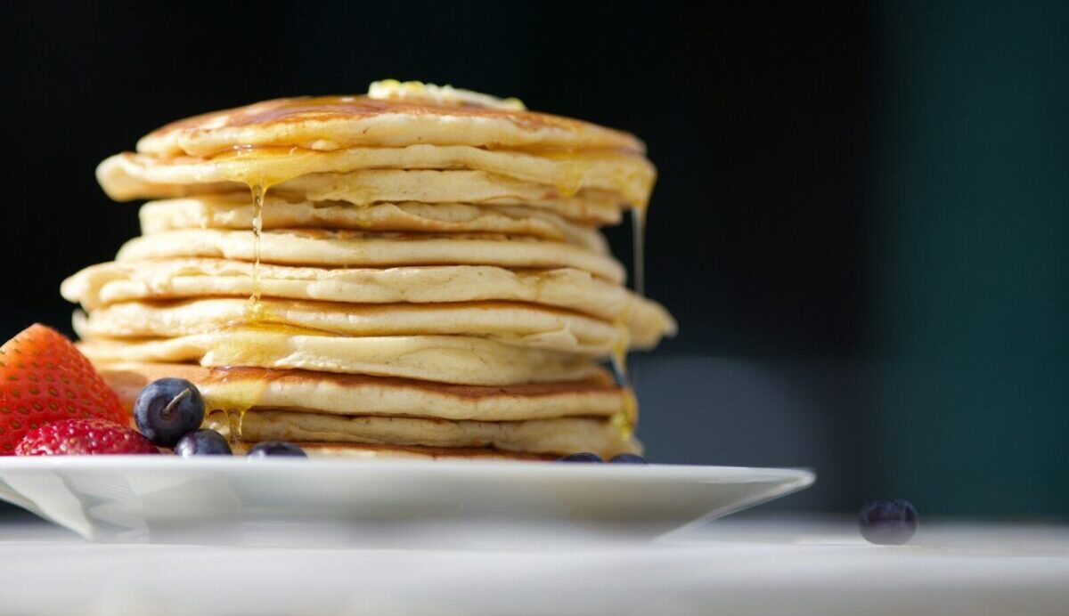 pancakes on palte