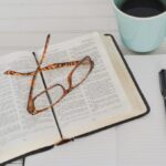 Are study bible’s distraction from ‘most important words on page’?